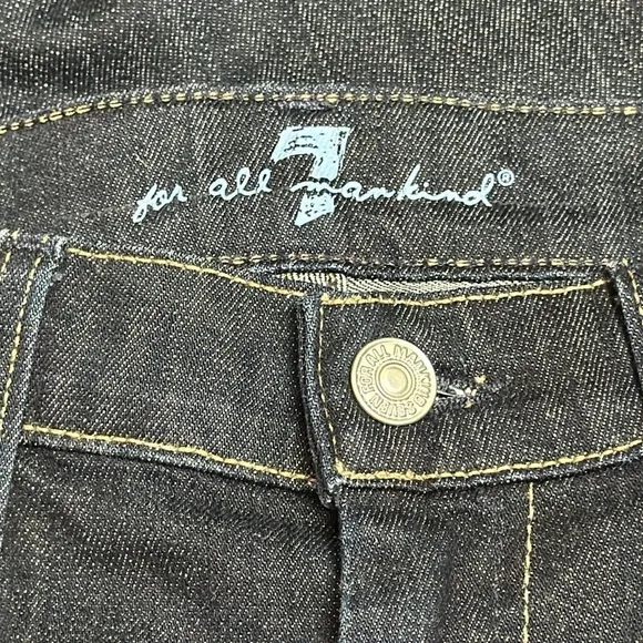 7 For All Mankind Womens Capri Jeans, Mid Rise Dojo, Dark Wash Denim, Size 28