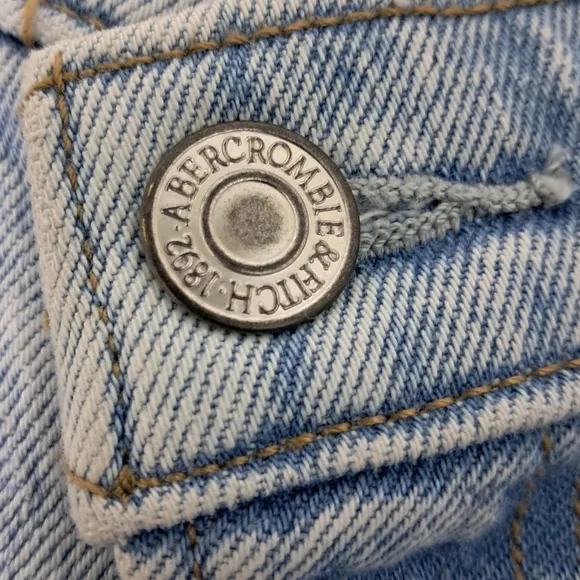 Abercrombie &amp; Fitch Blue Straight Leg Jeans Relaxed Fit Size 25/0s