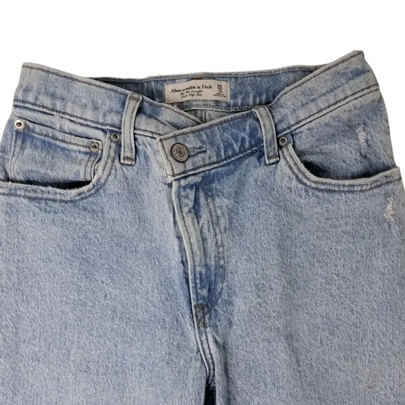 Abercrombie &amp; Fitch Blue Straight Leg Jeans Relaxed Fit Size 25/0s