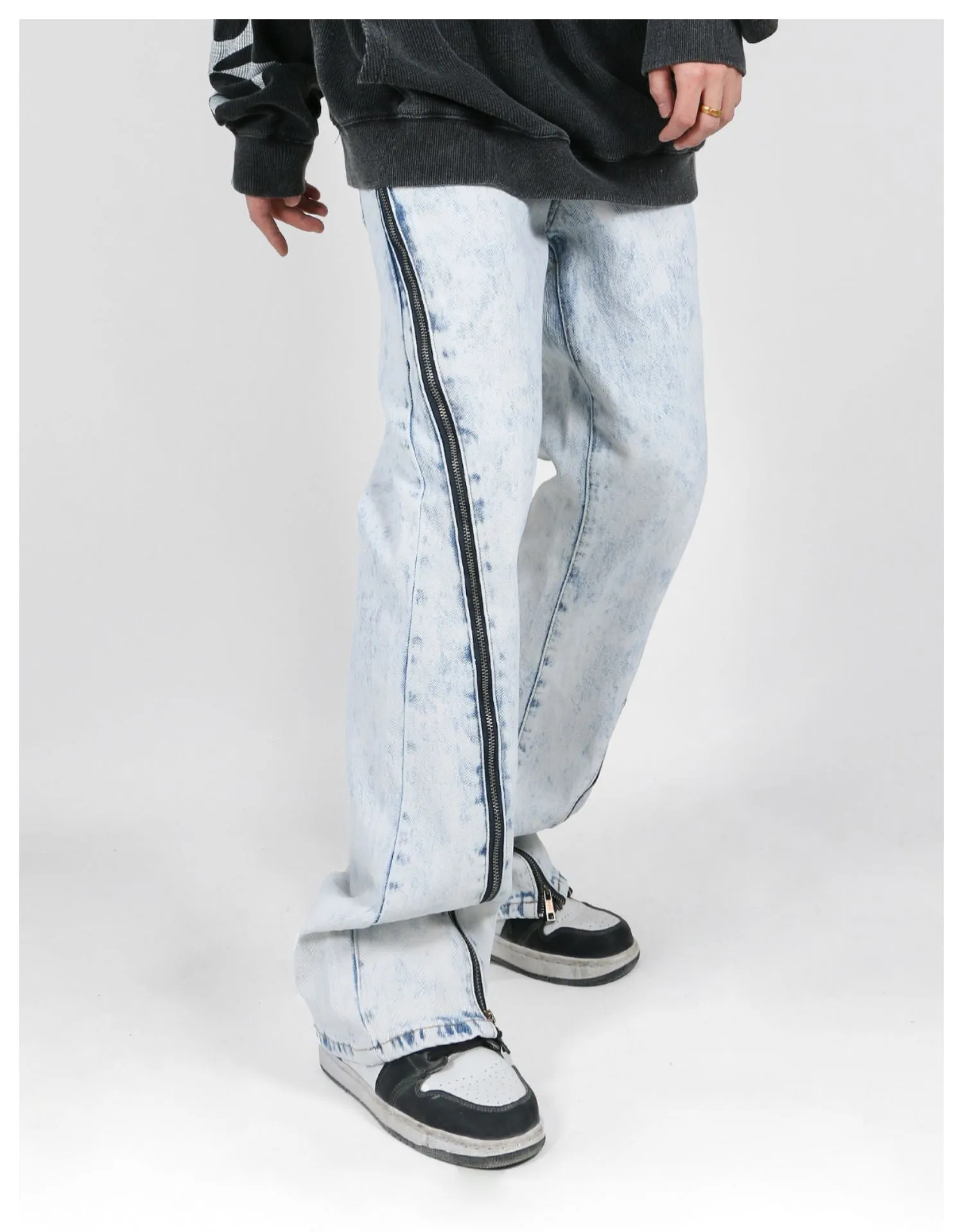 Acid Wash Zipper Jeans