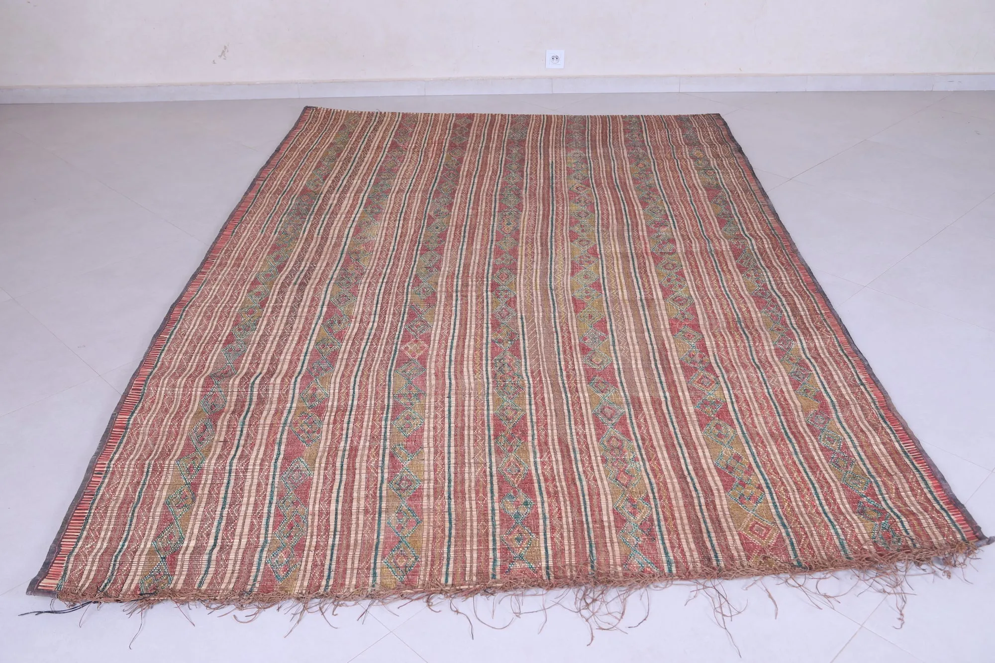 African Tuareg rug 6.1 X 9.1 Feet