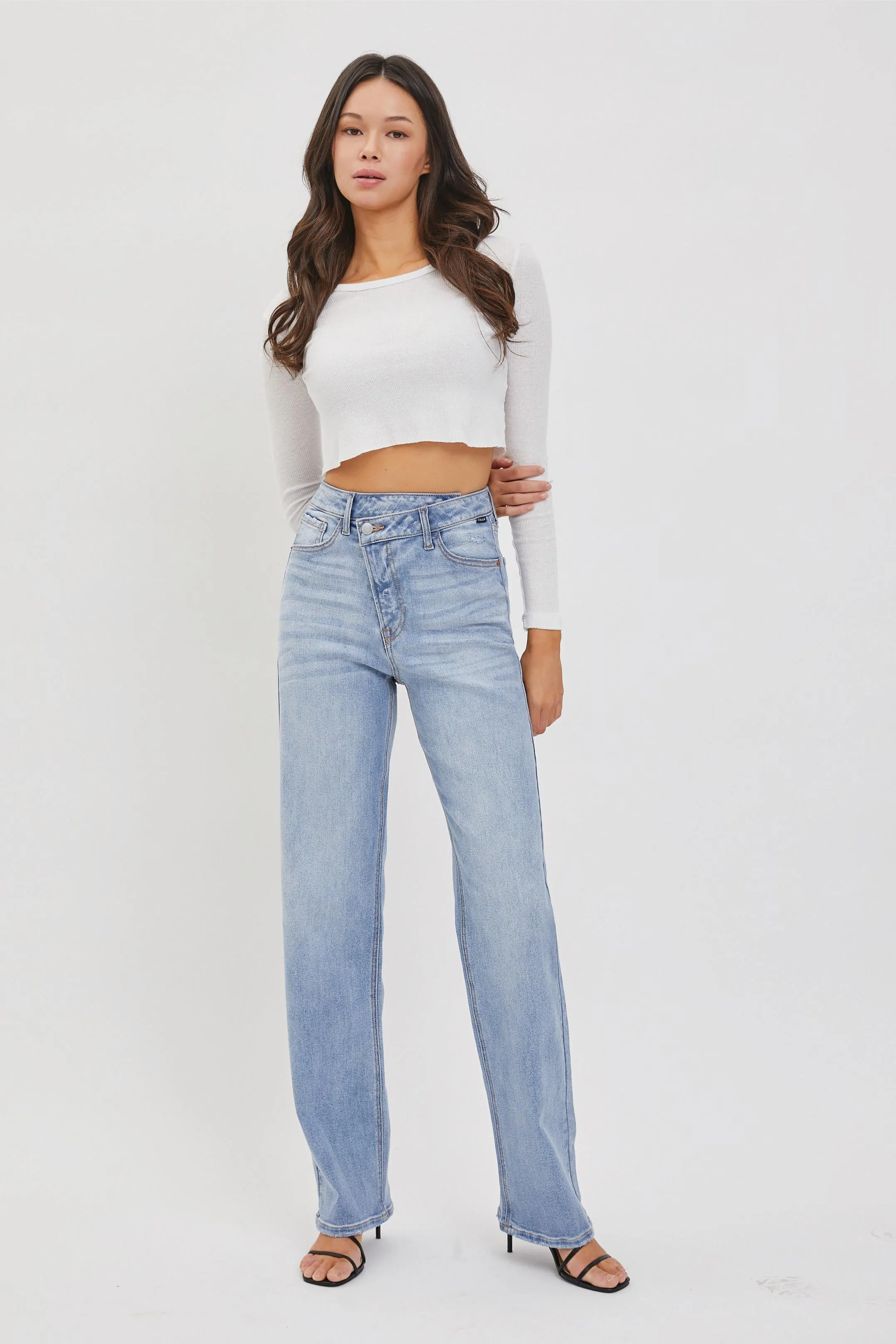 AM18584RS-LT SUPER HIGH RISE DAD JEANS