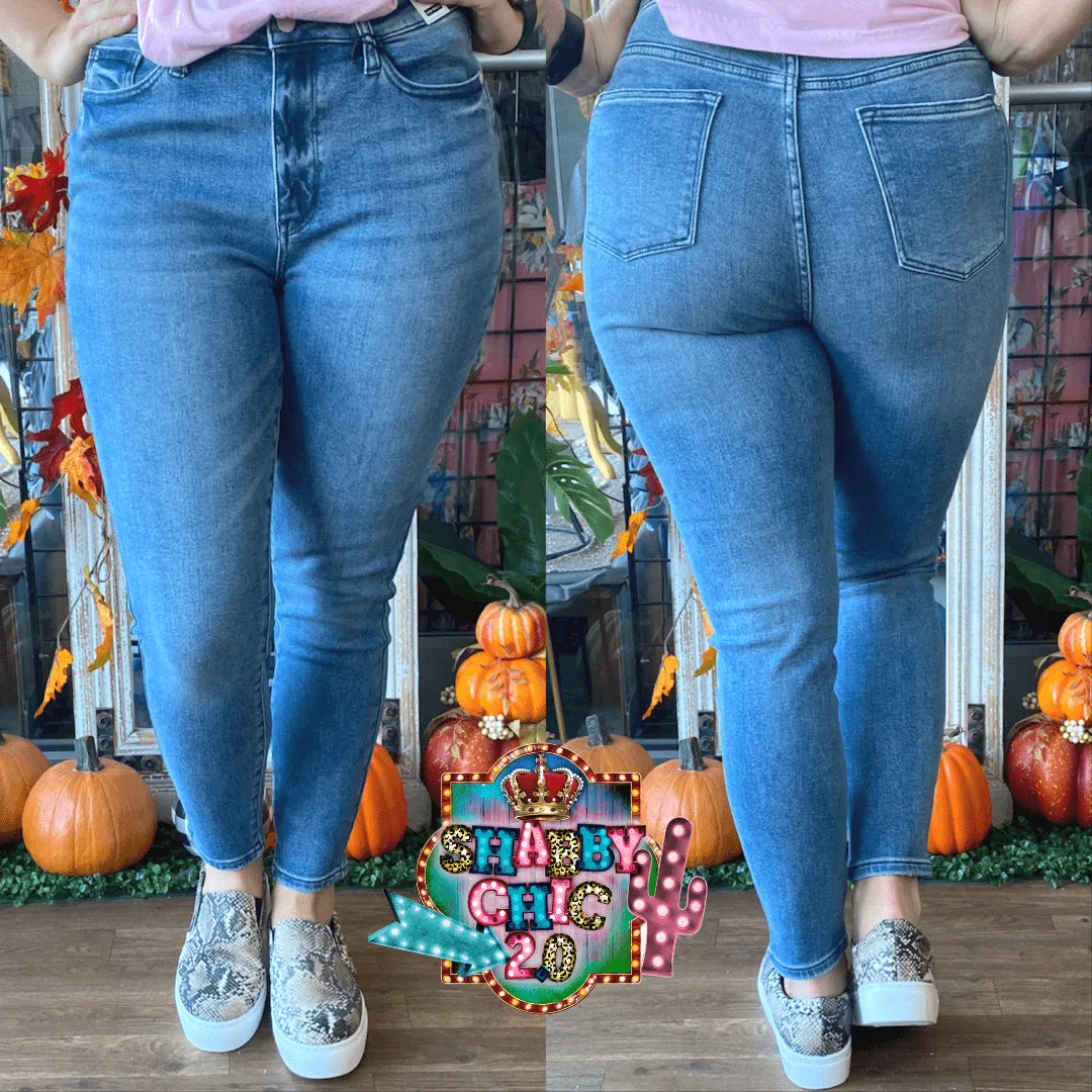 Ariana High Rise Ankle Skinny Jeans Light Wash