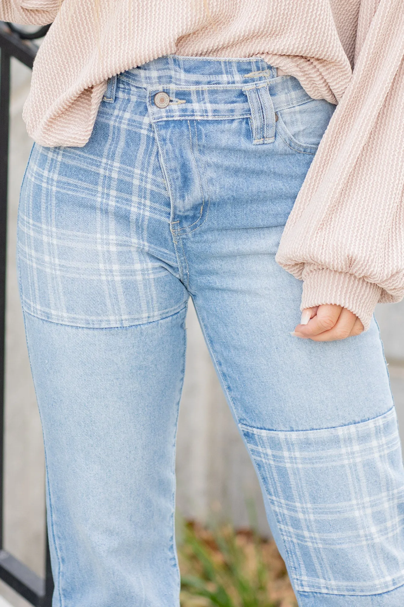 Aylin 90's Plaid Patch High Rise Boyfriend