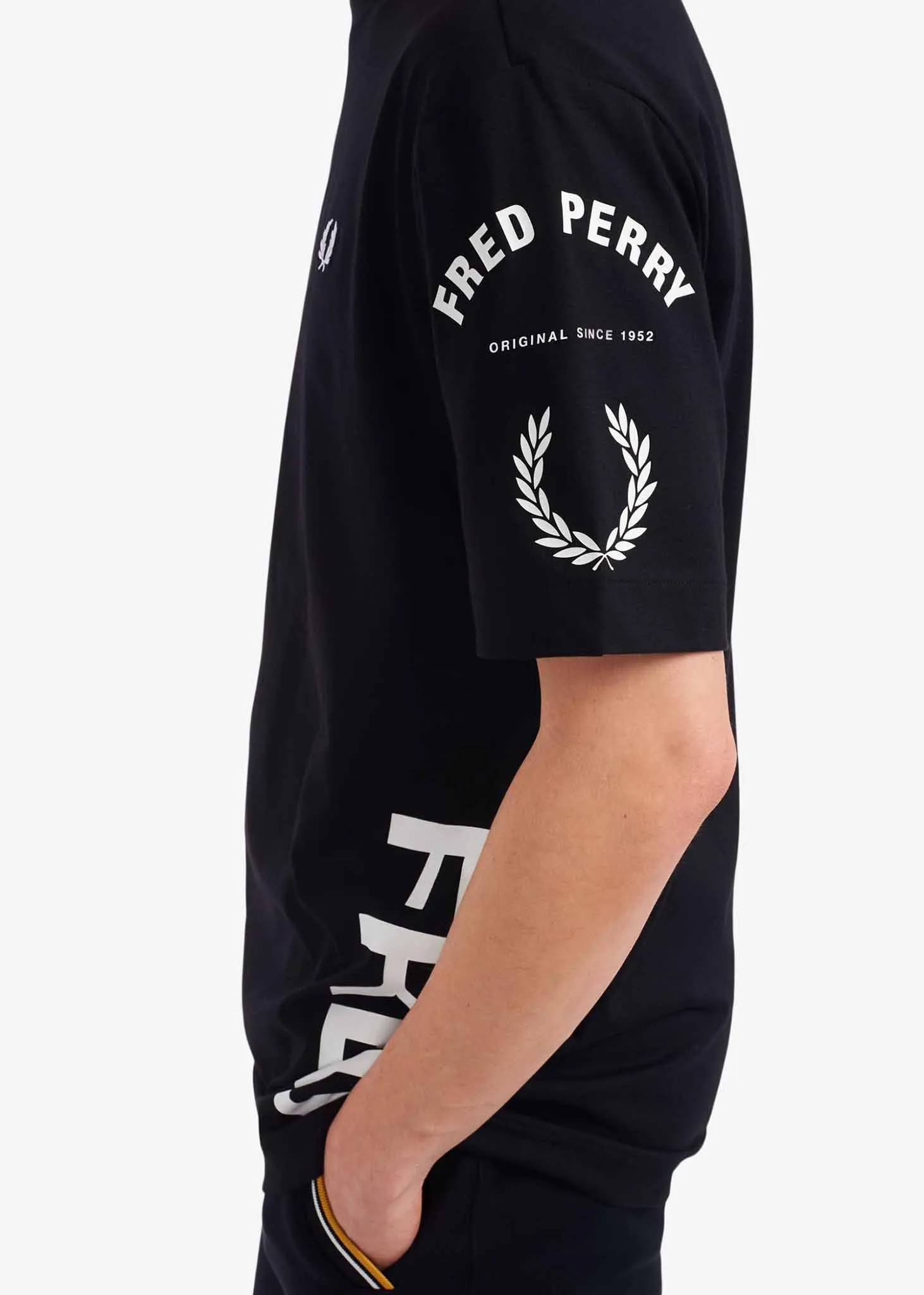 Bold branding t-shirt - black