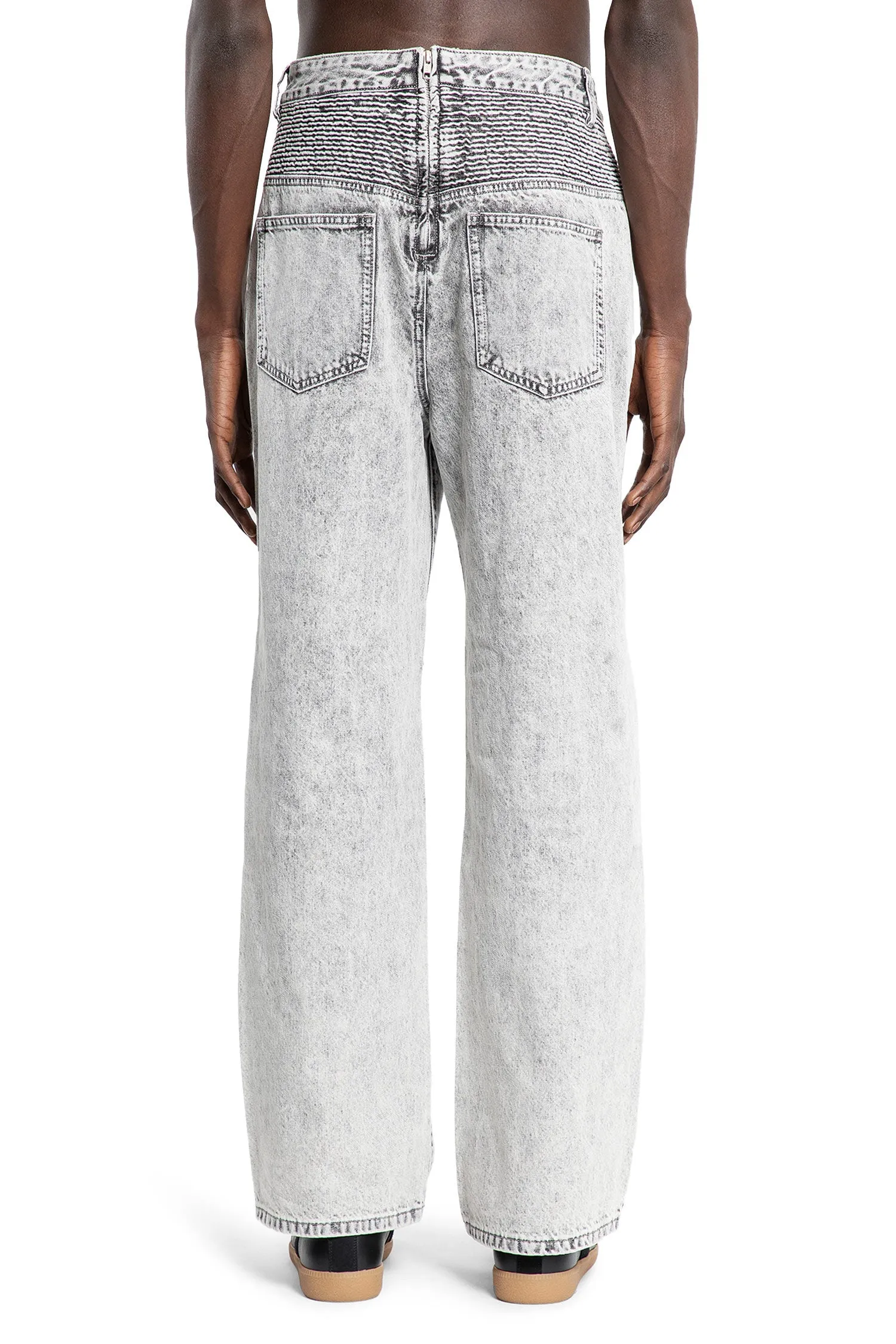 Cargo-Pocket Denim in Light Stone Wash