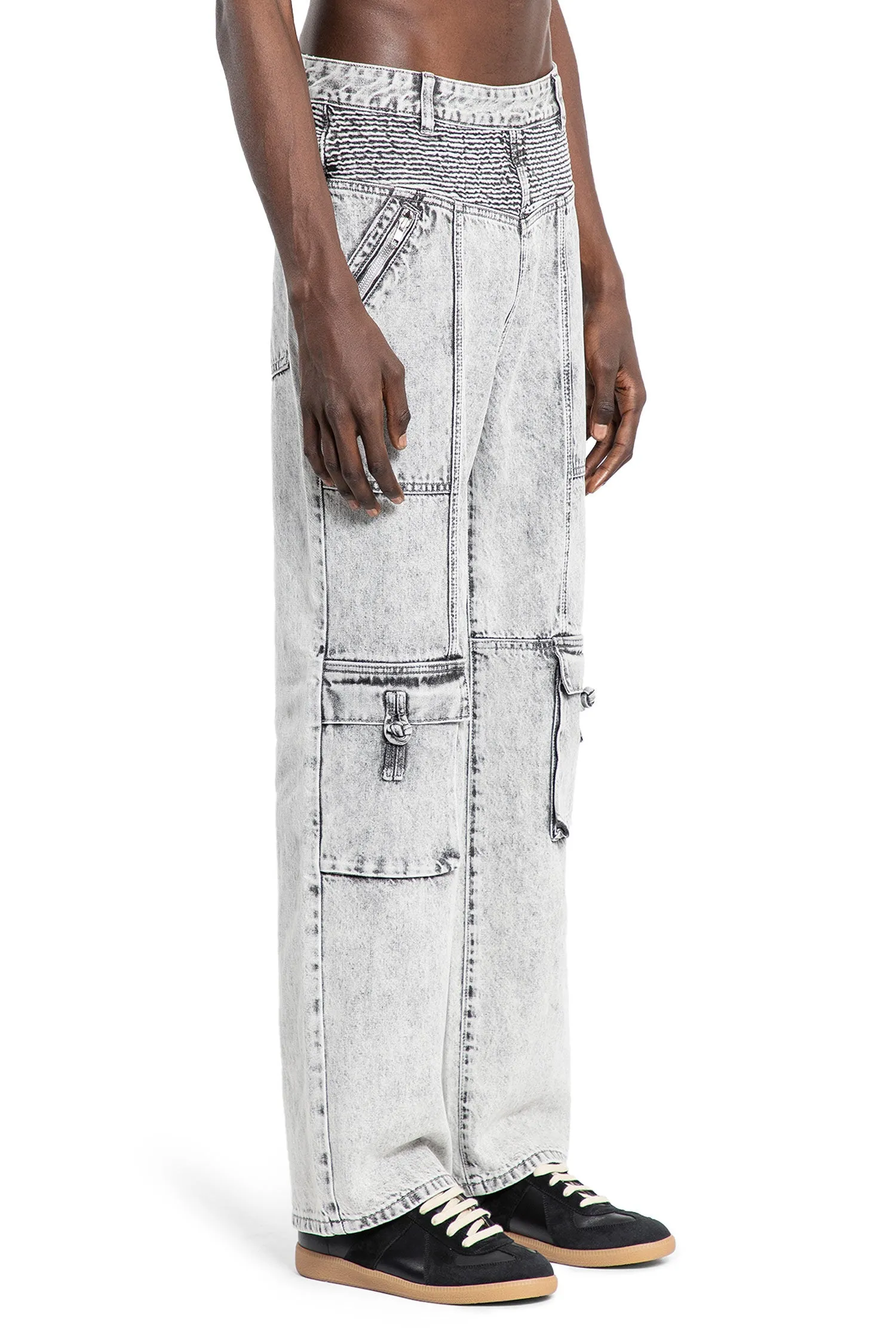Cargo-Pocket Denim in Light Stone Wash