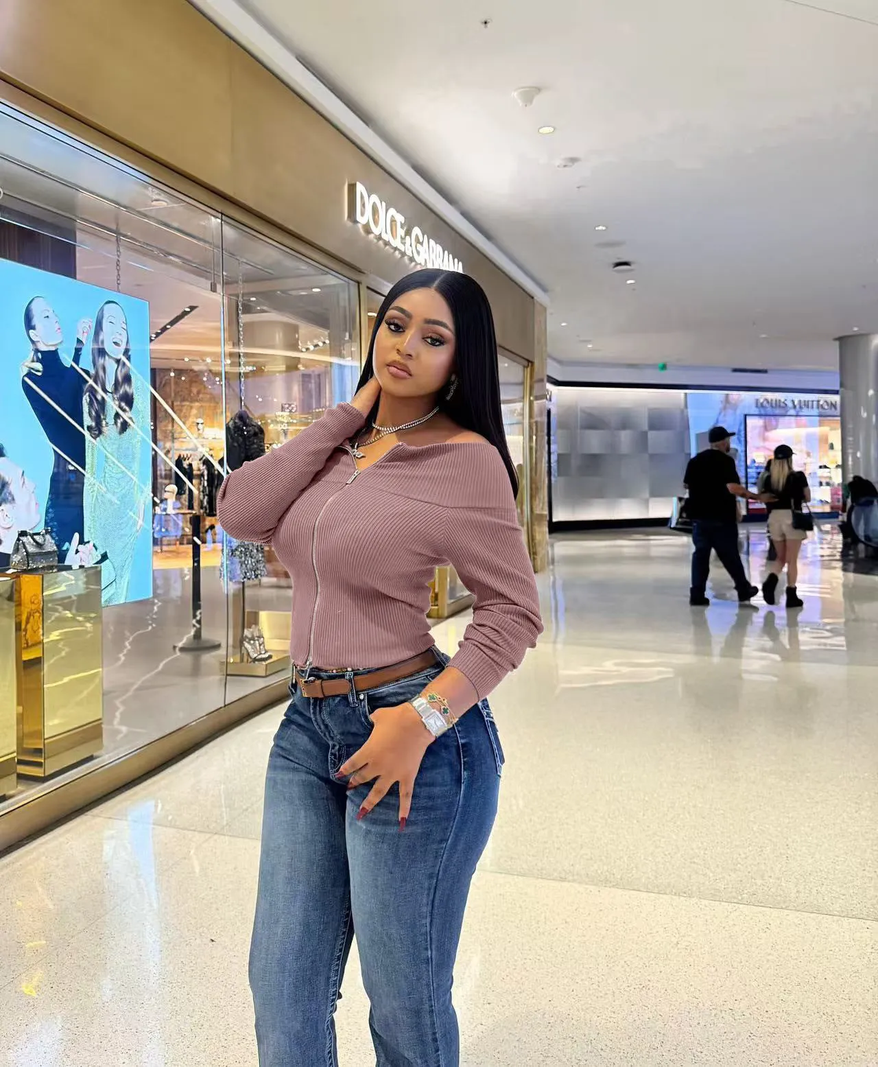 Chic Off-Shoulder Ribbed Zip-Up Slim Fit Top for Effortless Elegance