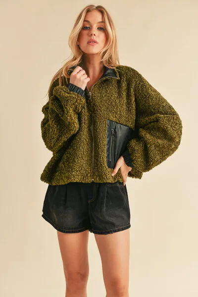 Collared Neck Zip Up Sherpa Jacket in Olive
