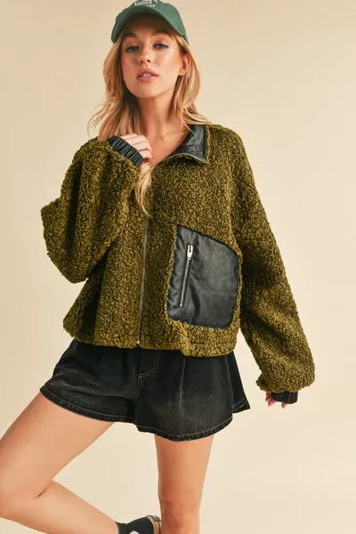 Collared Neck Zip Up Sherpa Jacket in Olive