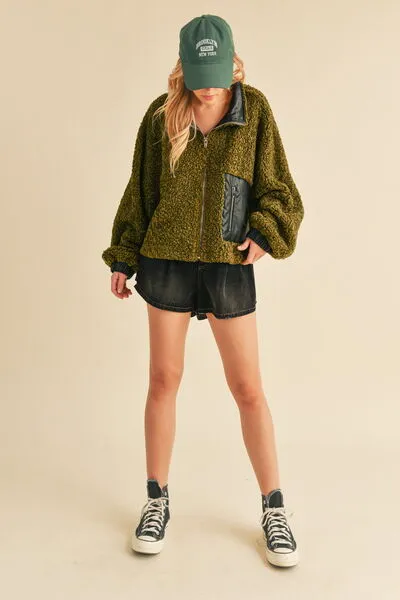 Collared Neck Zip Up Sherpa Jacket in Olive