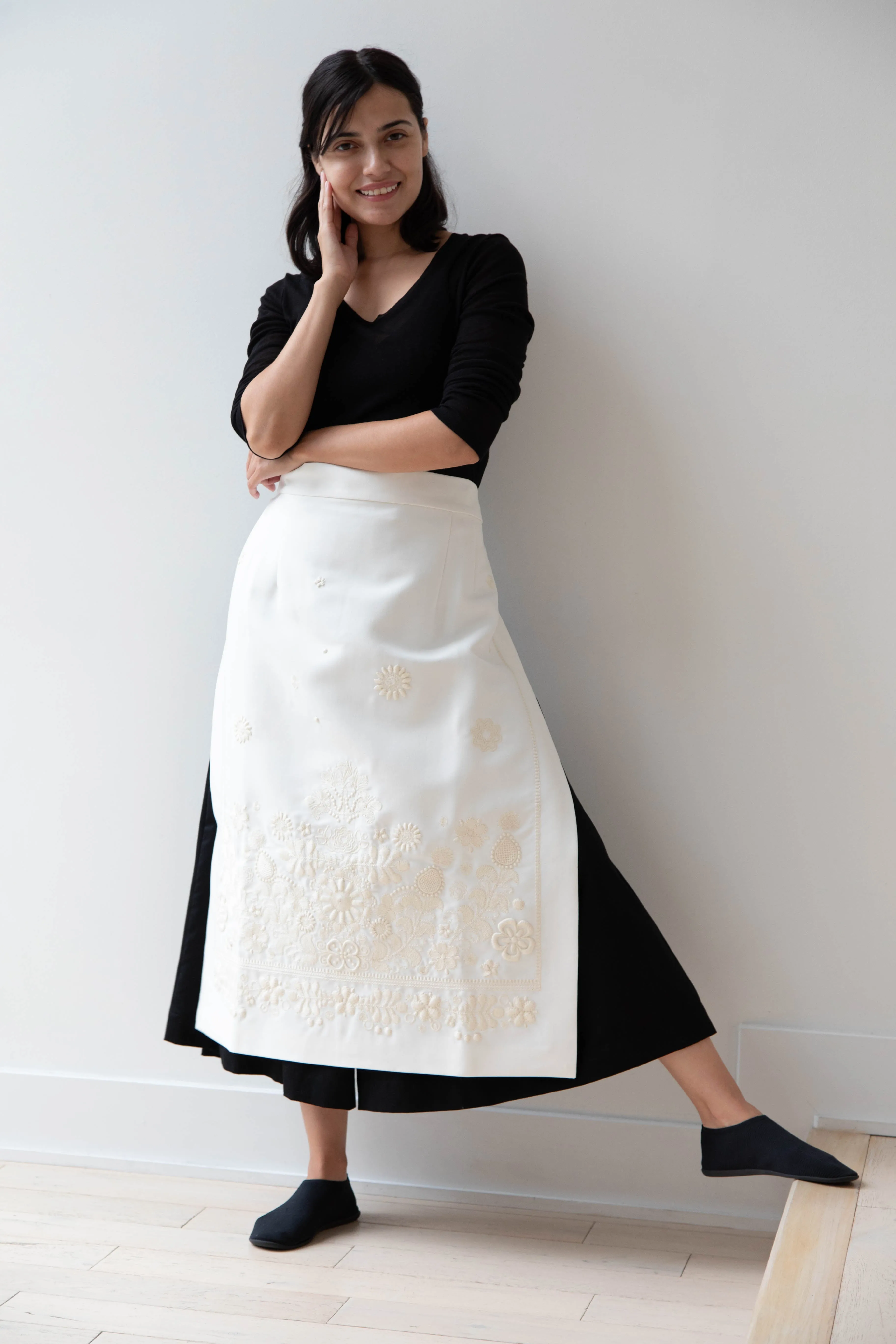 Delegan | Embroidered Plakhta in Milk