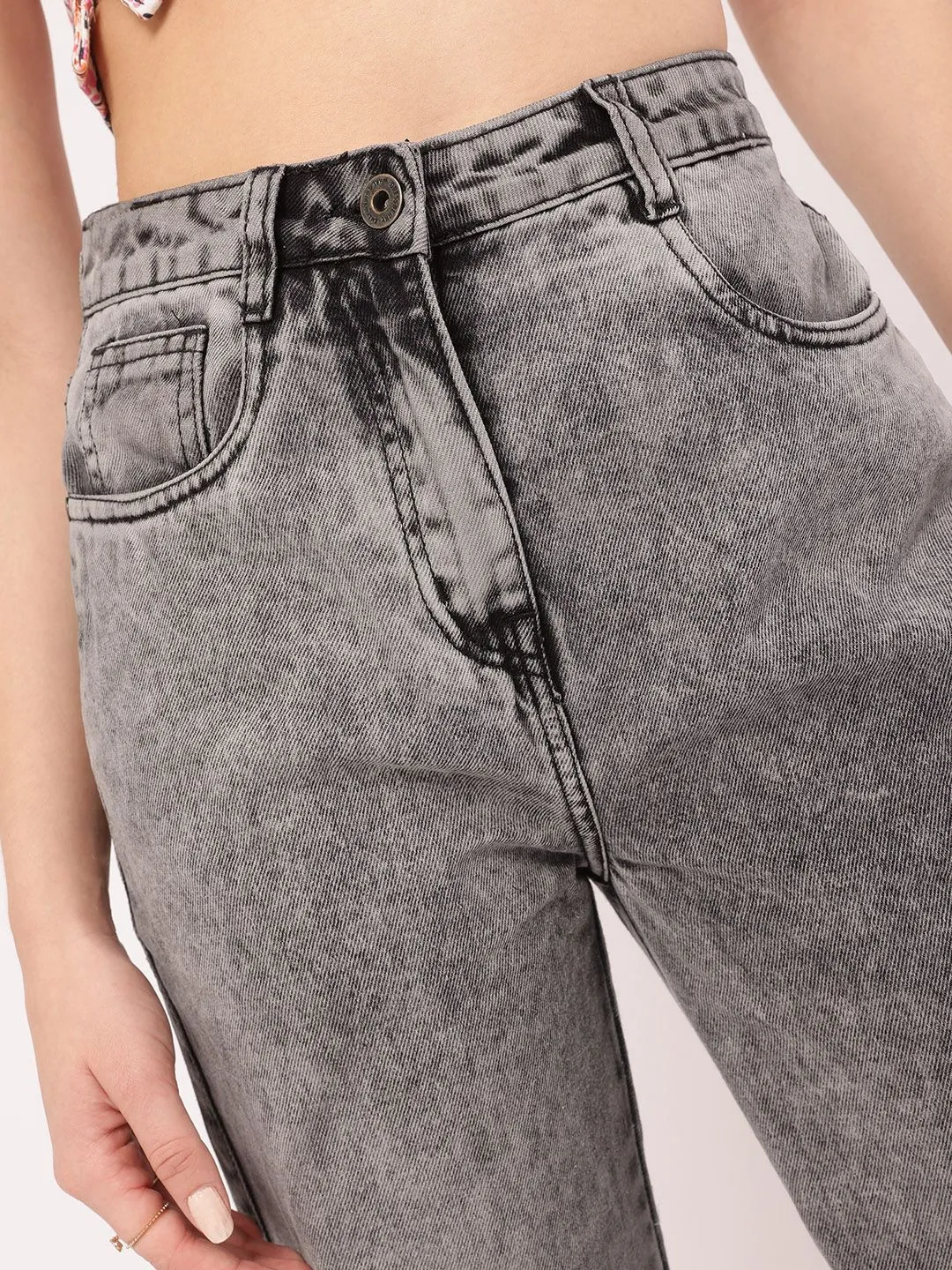 DressBerry Women Grunge Vibe Ripped Straight Jeans