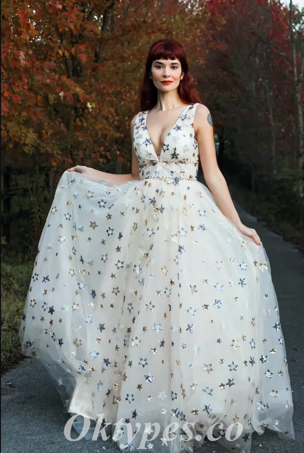 Elegant Star Tulle Spaghetti Straps V-Neck Sleeveless A-Line Long Prom Dresses,PDS0695