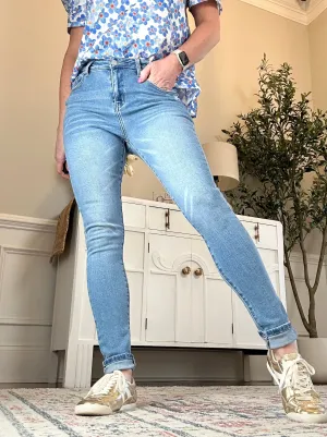 Entro Skinny Jean | Light Wash