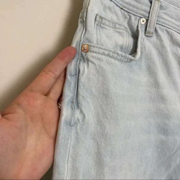 FREE PEOPLE- Maggie Mid-Rise Straight-Leg Jeans Rigid Button Fly Distressed