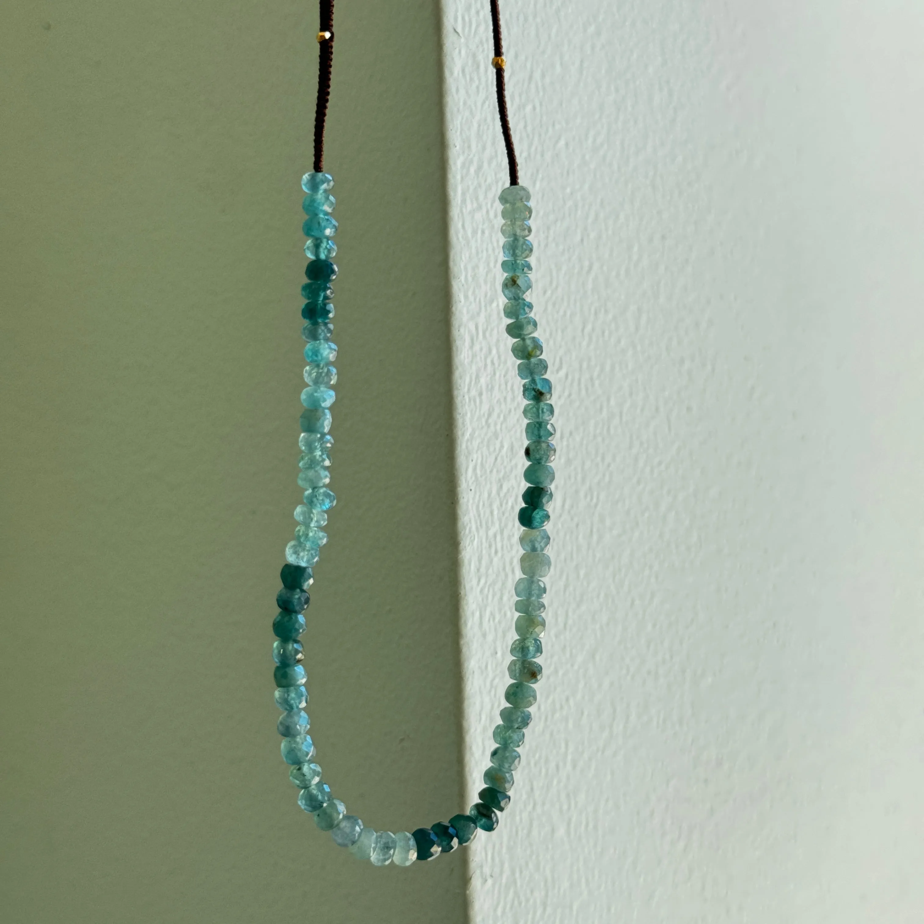 Grandidierite Strand