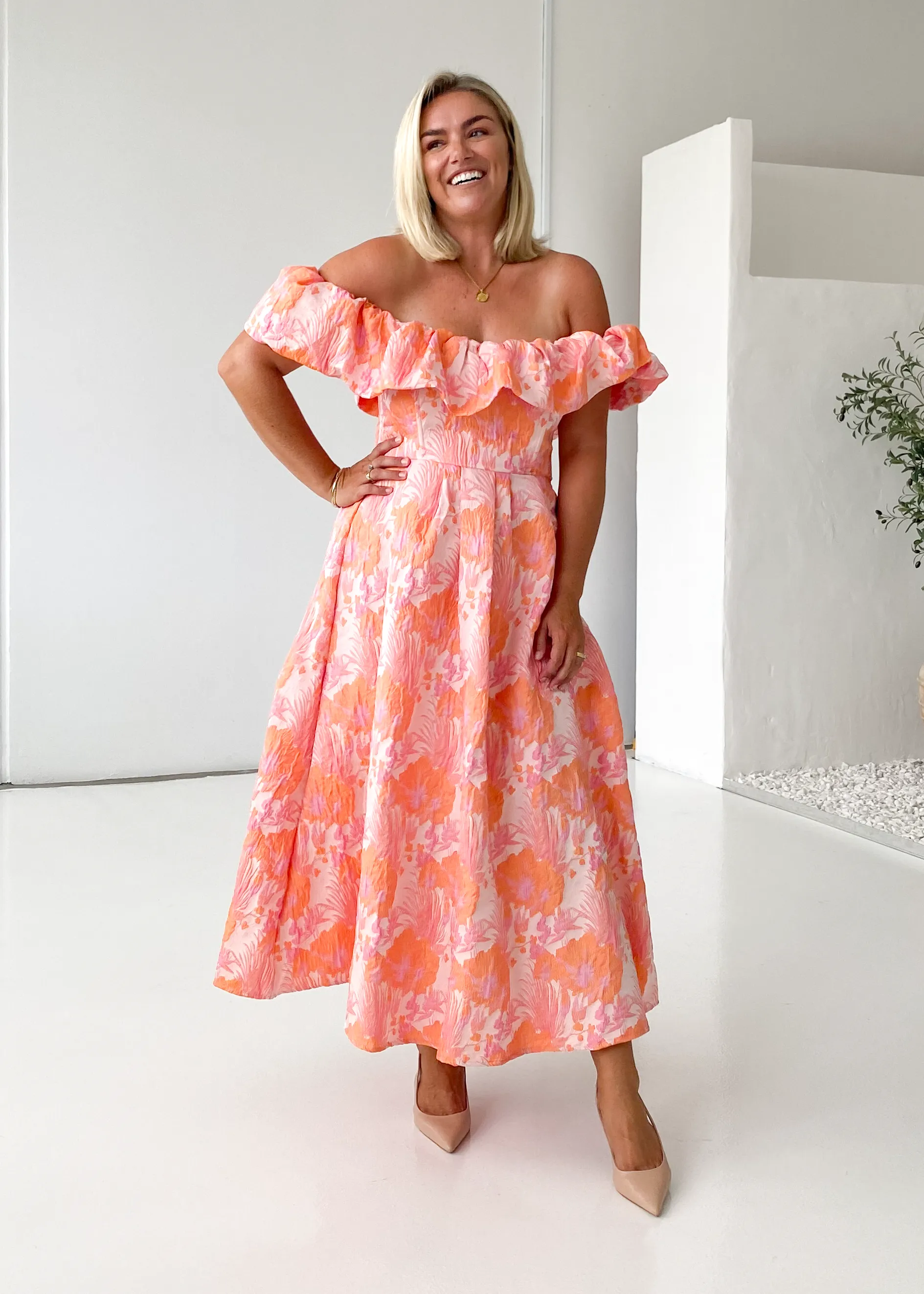 Harbour Off Shoulder Midi Dress - Peach Jacquard