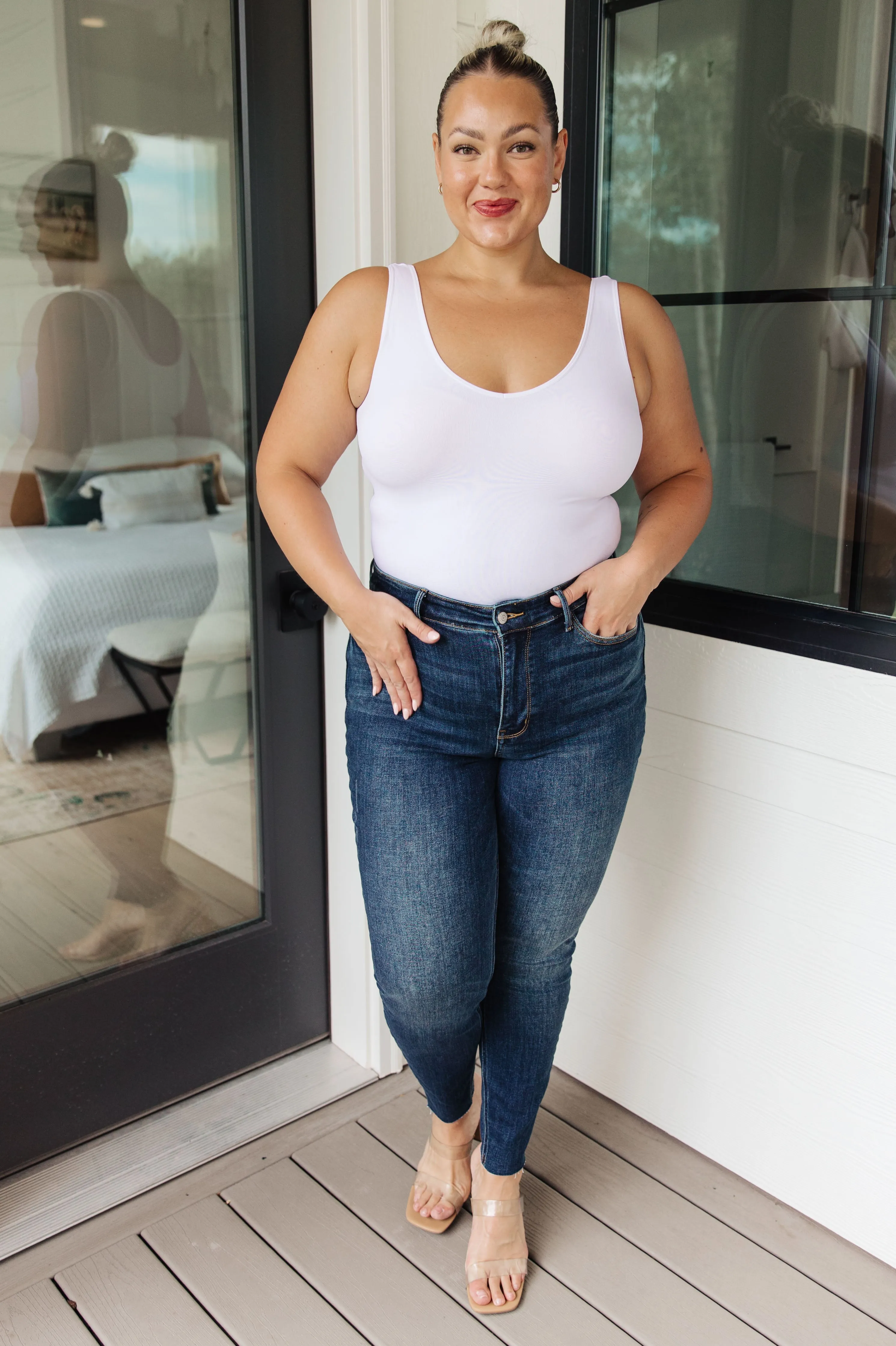 Hazel Blues® |  Lydia Mid Rise Vintage Raw Hem Skinny Jeans