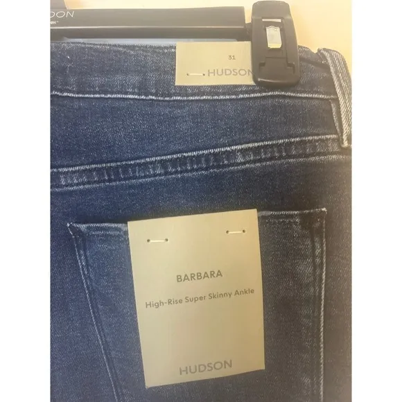 HUDSON NWT Barbara High Rise Super Skinny Ankle Jeans in Loyalty Size 31