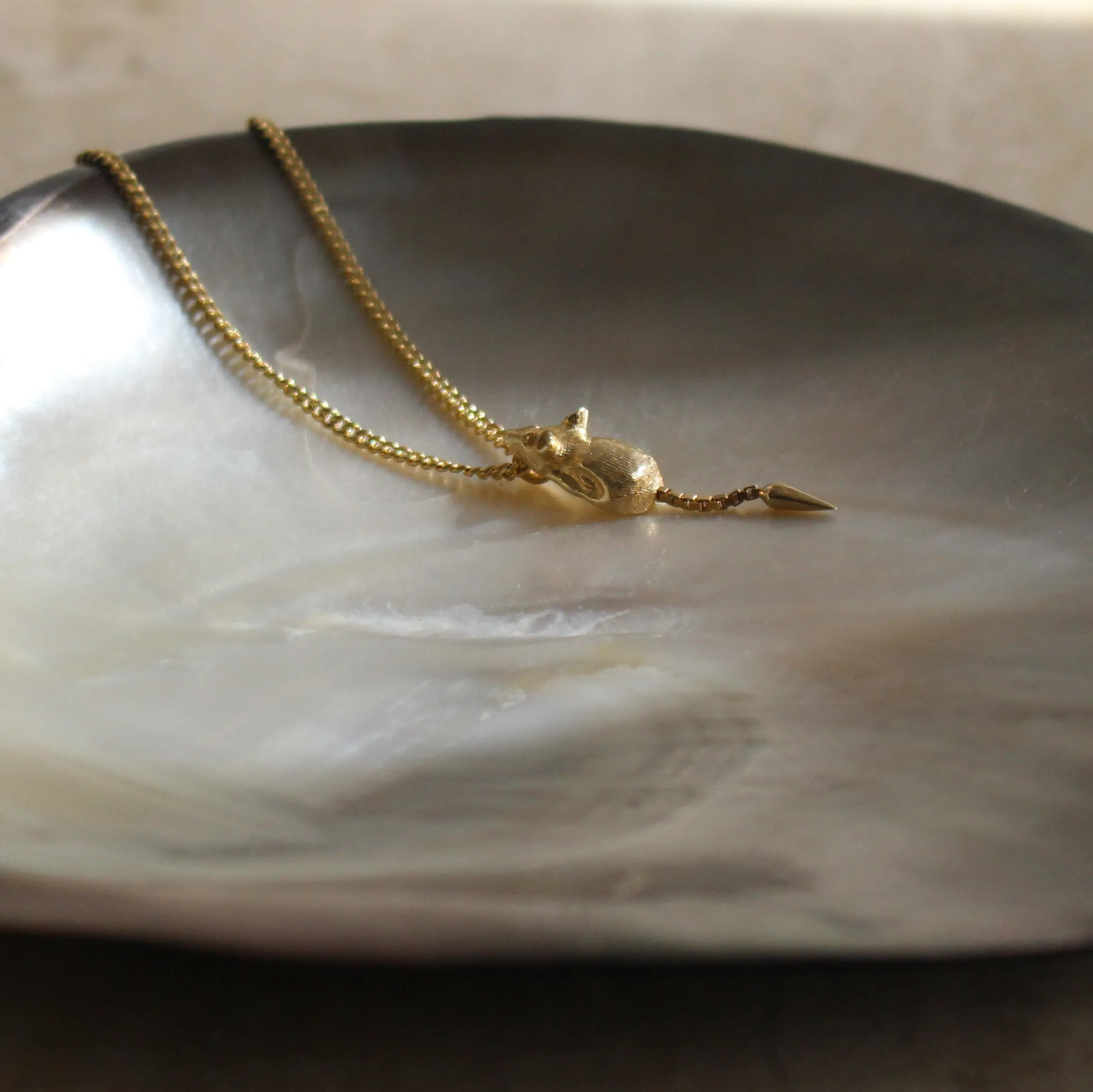JERRY NECKLACE
