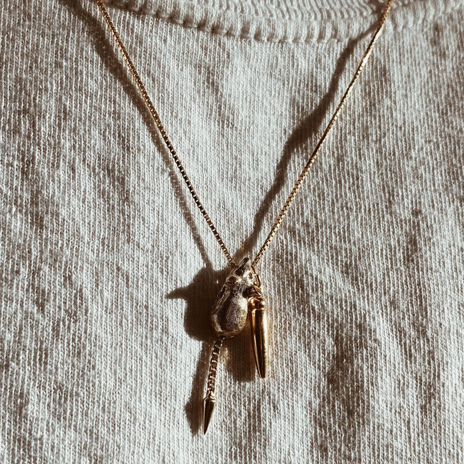 JERRY NECKLACE