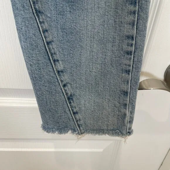 Joe's Jeans The Debbie High Rise Straight Crop 2-Tone Blue Raw Hem 27