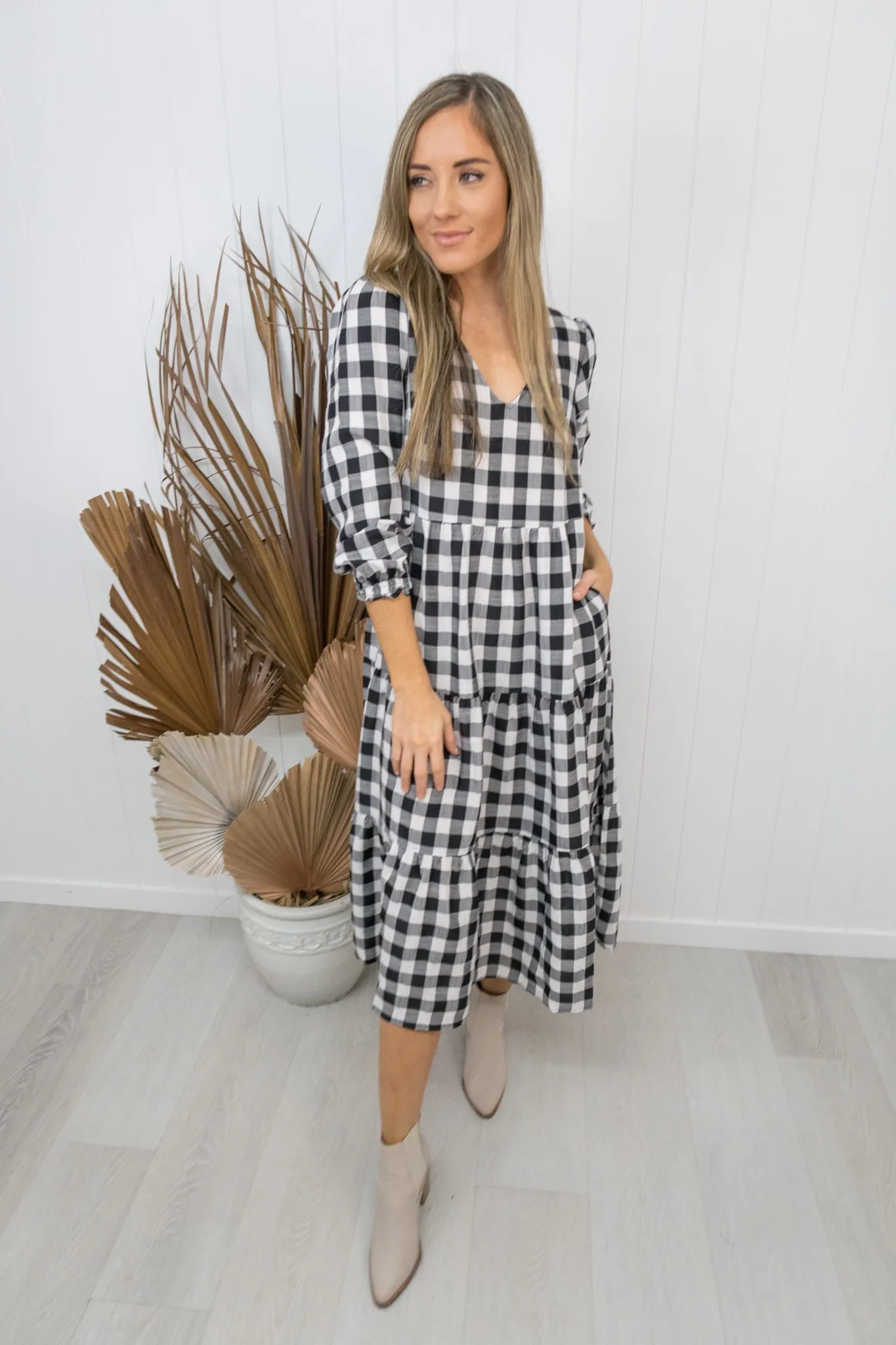 Kovi Dress- Gingham black/white