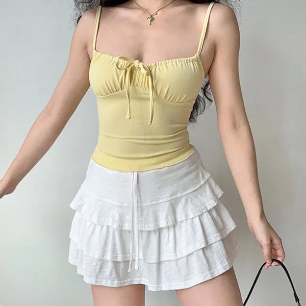 Layered lace lace short skirt