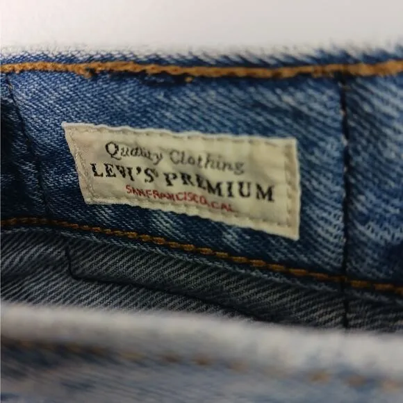 Levi's SZ 26/28 Premium Denim 501S Button Fly Light Wash Distressed Jeans