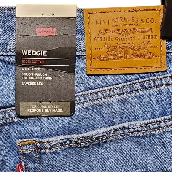 Levi's Wedgie Jeans Size 27 High Rise Tapered Fit Premium Button Fly Raw Hem NWT