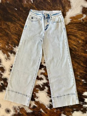 Light Me Up Light Wide Leg KanCan Jeans
