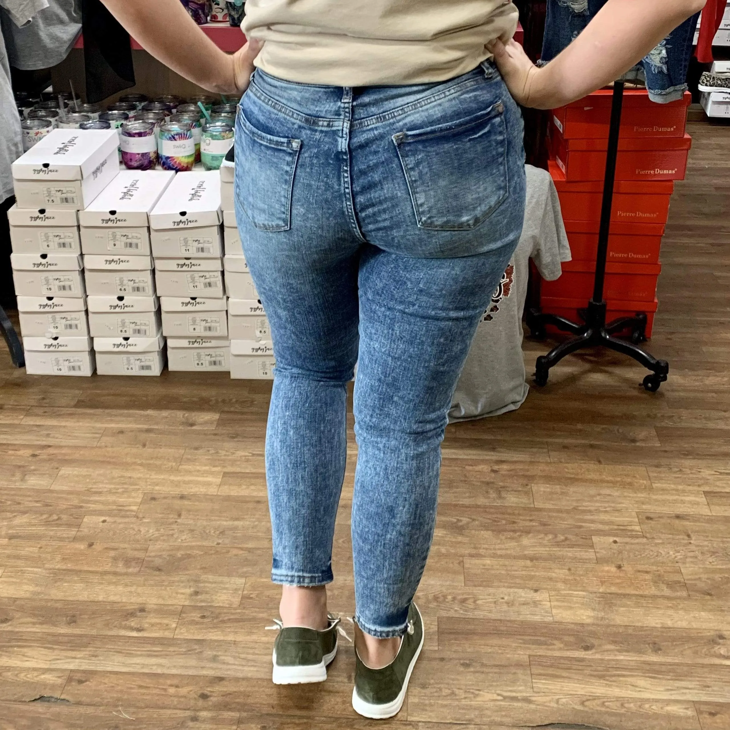 Light Wash NONDistressed Jeans