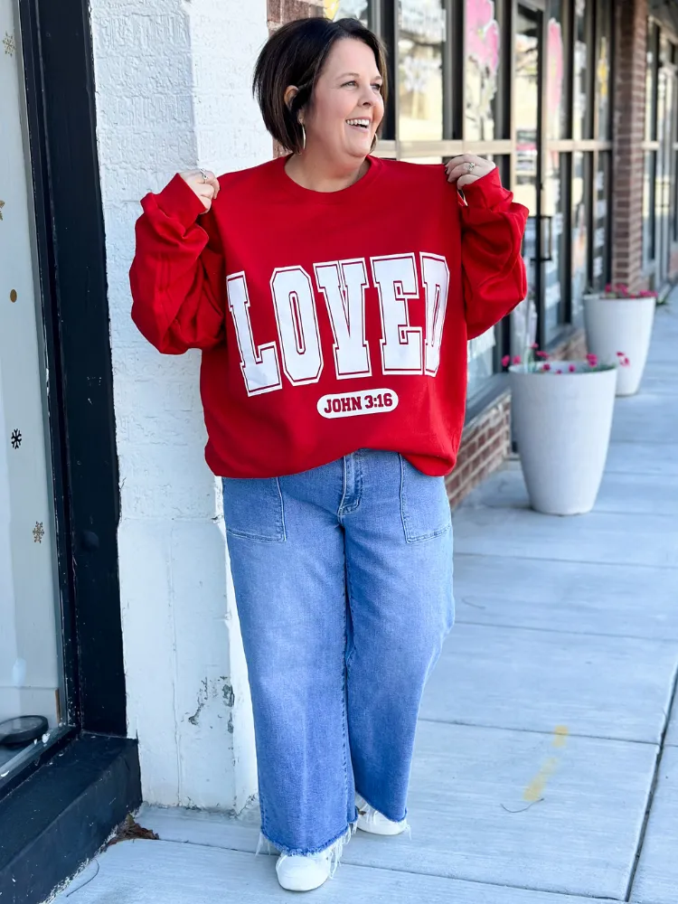 LOVED Sweatshirt - Red