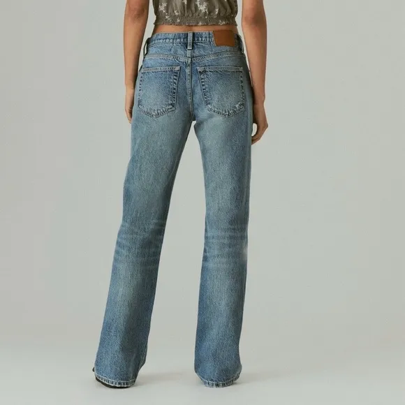 Lucky Brand Boyfriend Mid Rise Flare Jeans Denim Distressed Light Wash 10 | 30 R