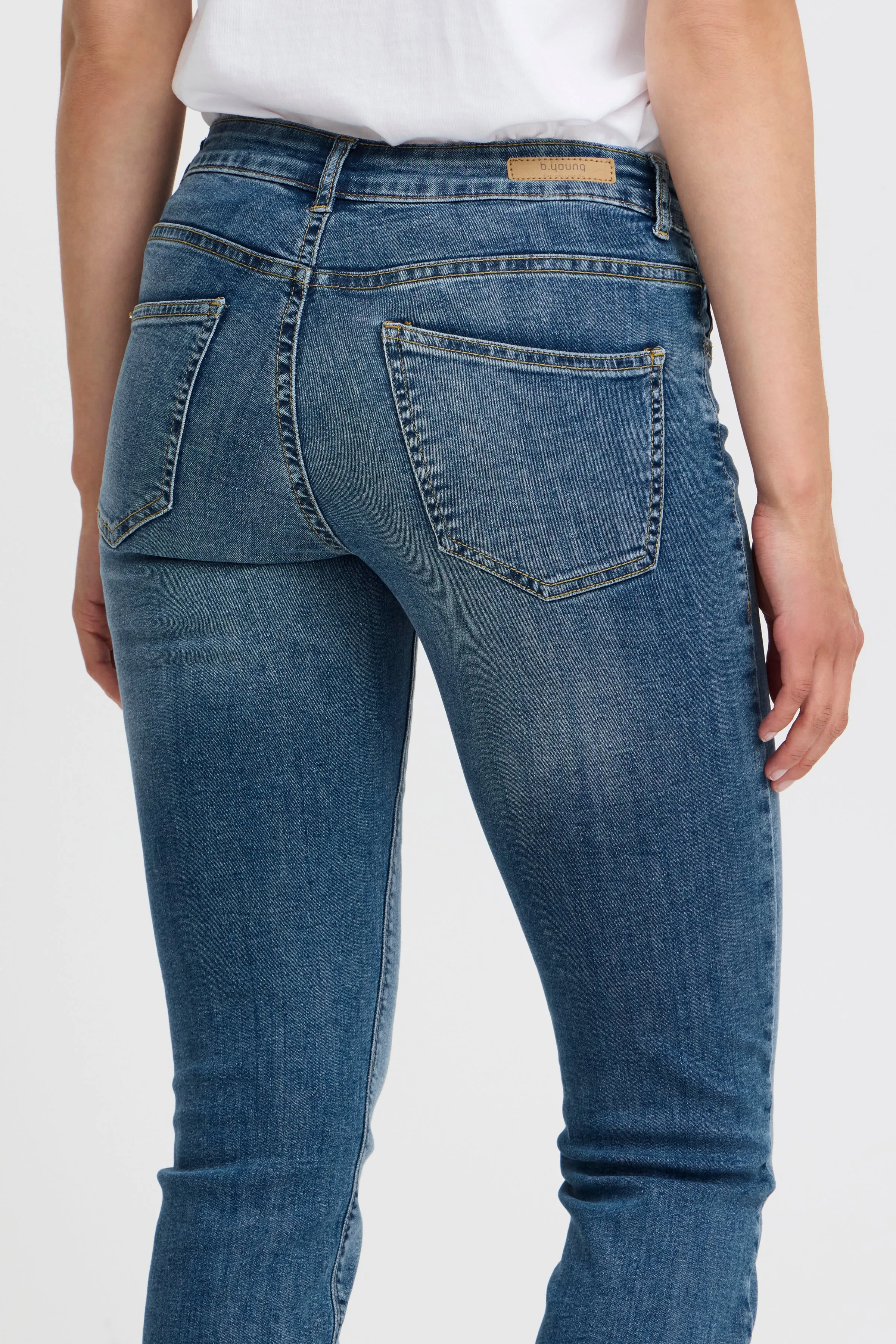 Luni Straight Jean | Light Blue Denim