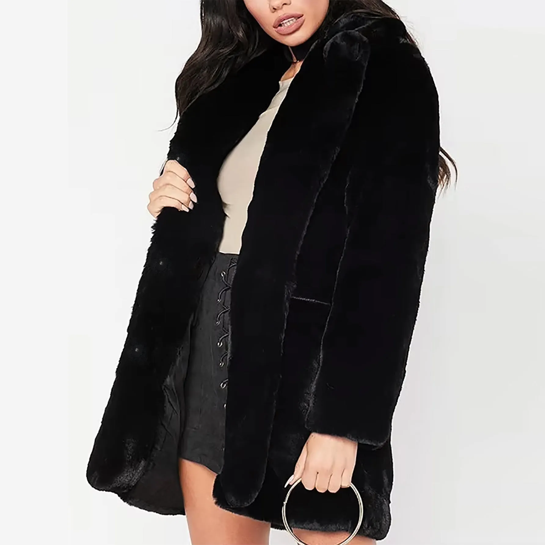 Luxurious Plush Oversized Winter Jacket for Cozy Elegance