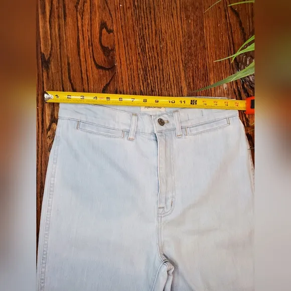 Madewell 11&quot; High-Rise Flare Jeans In Hanford Wash: Welt Pockert Edition
