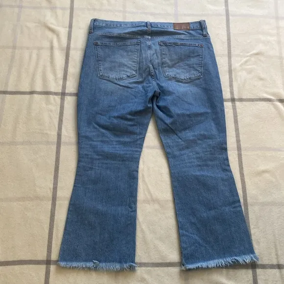 Madewell Cali-Demi Boot Leg Jeans Women's Size 33