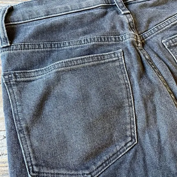 Madewell Classic Straight black jeans EUC size 28