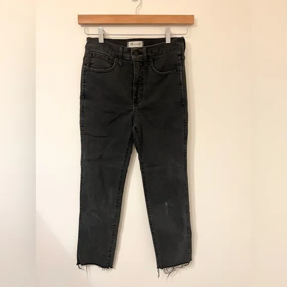 Madewell Stovepipe Jeans in Banberry Wash: Raw-Hem Edition