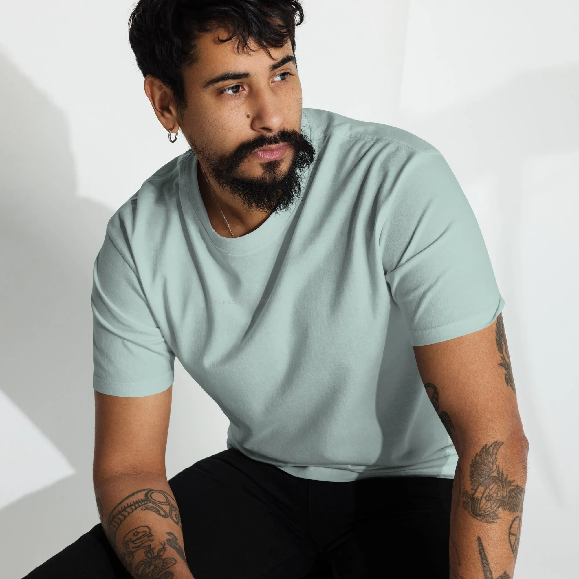 Men’s 'Klassy Kolombo" premium heavyweight tee