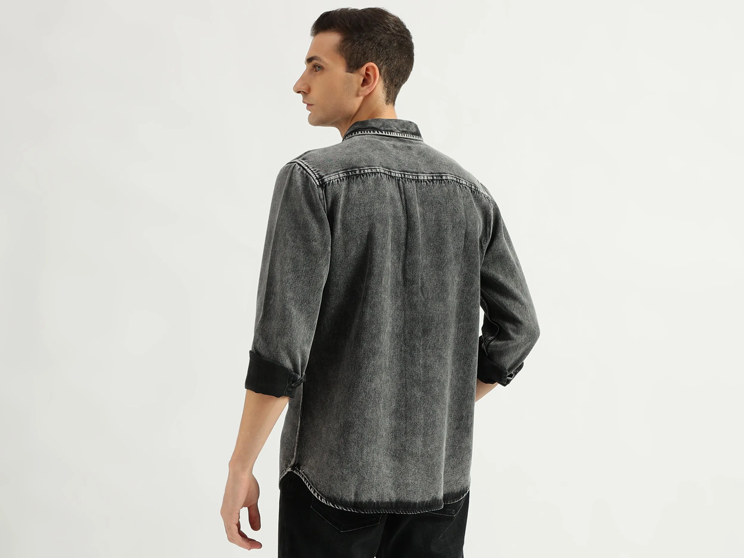 Men's Regular Fit Spread Collar Solid Shirts