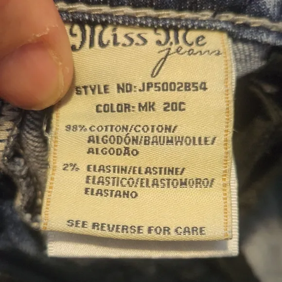 Miss Me Light Wash 5 Pocket Boot Cut Jeans with Hardware Size 29