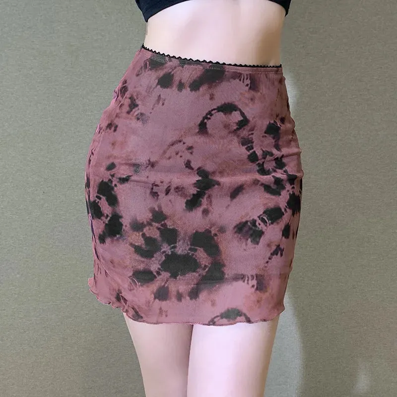 Nadia - Trendy layered miniskirt with abstract print