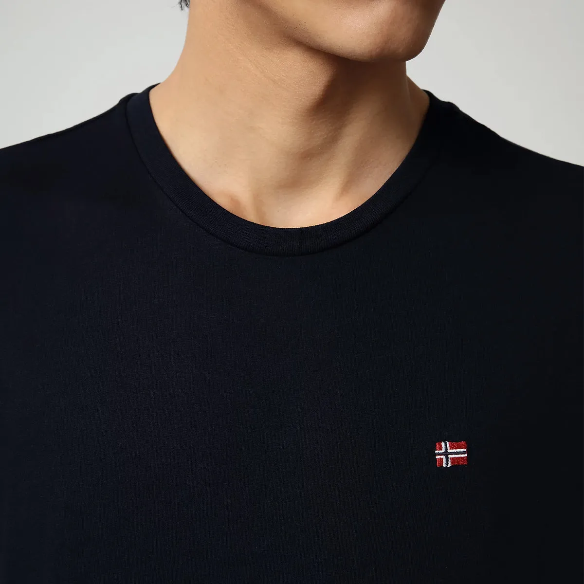 Napapijri - Salis T-Shirt in Navy