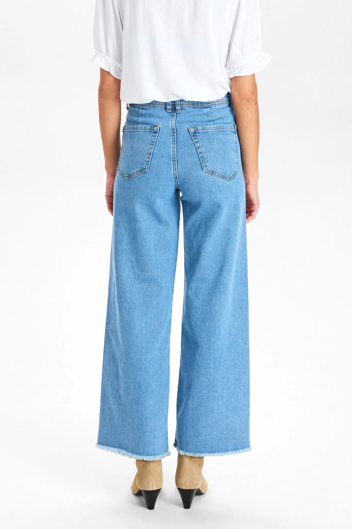NUNATASJA JEANS - Light Blue Denim