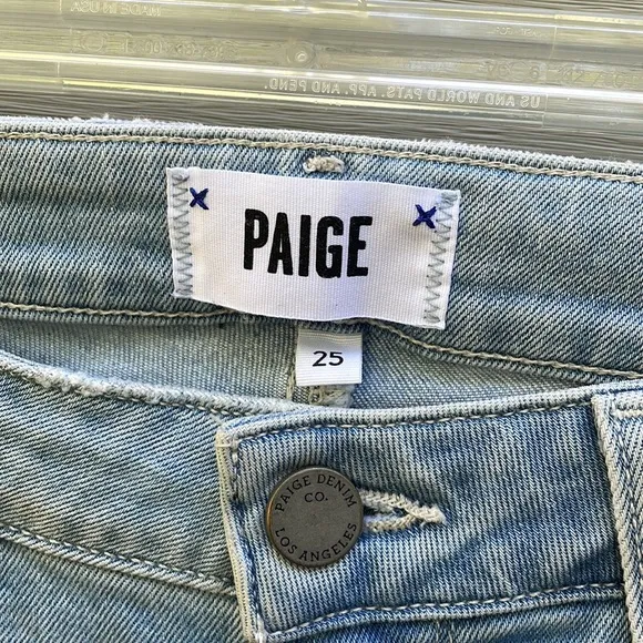 PAIGE Light Wash Verdugo Ankle Jeans