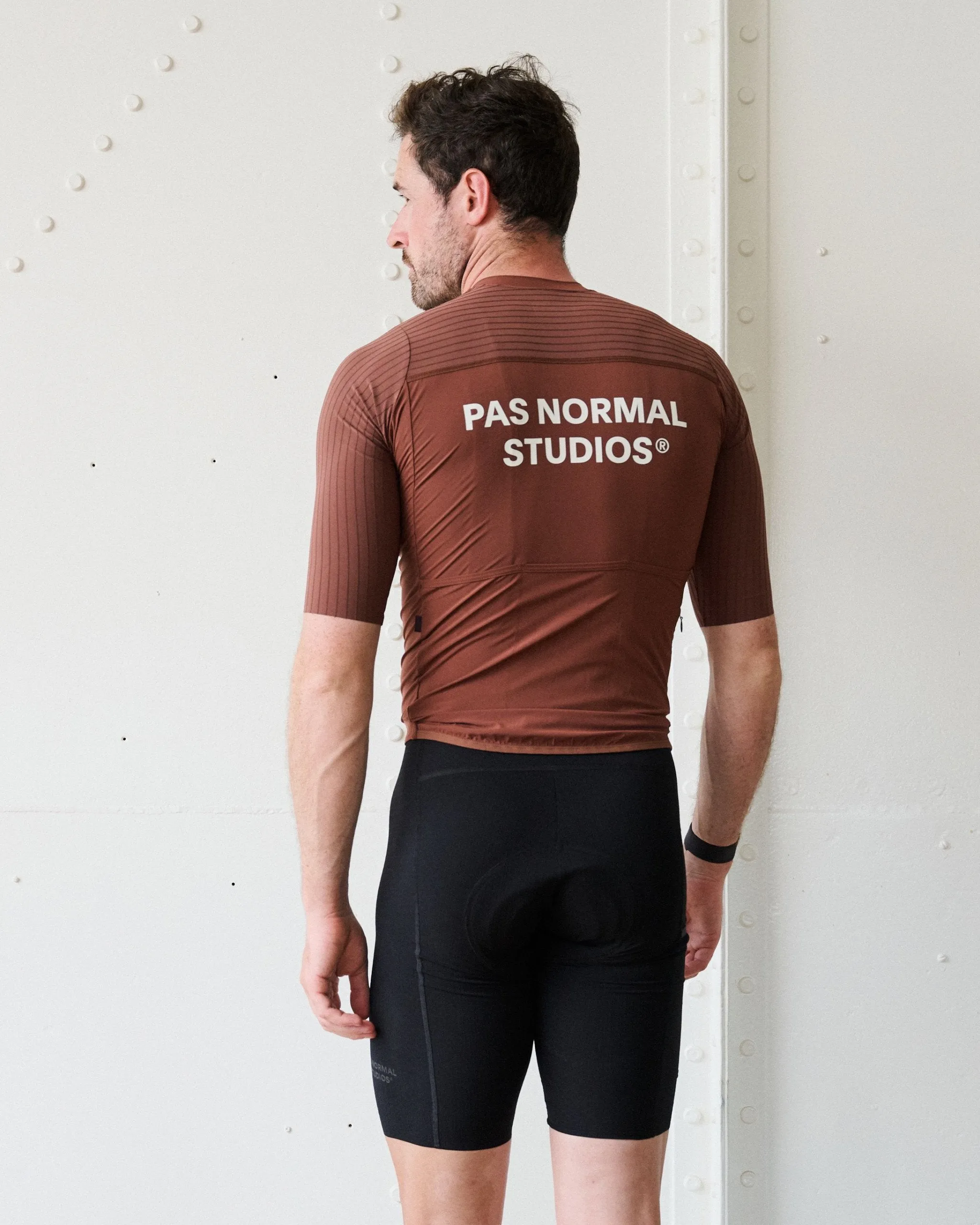Pas Normal Studios - Essential Light Bib - Black