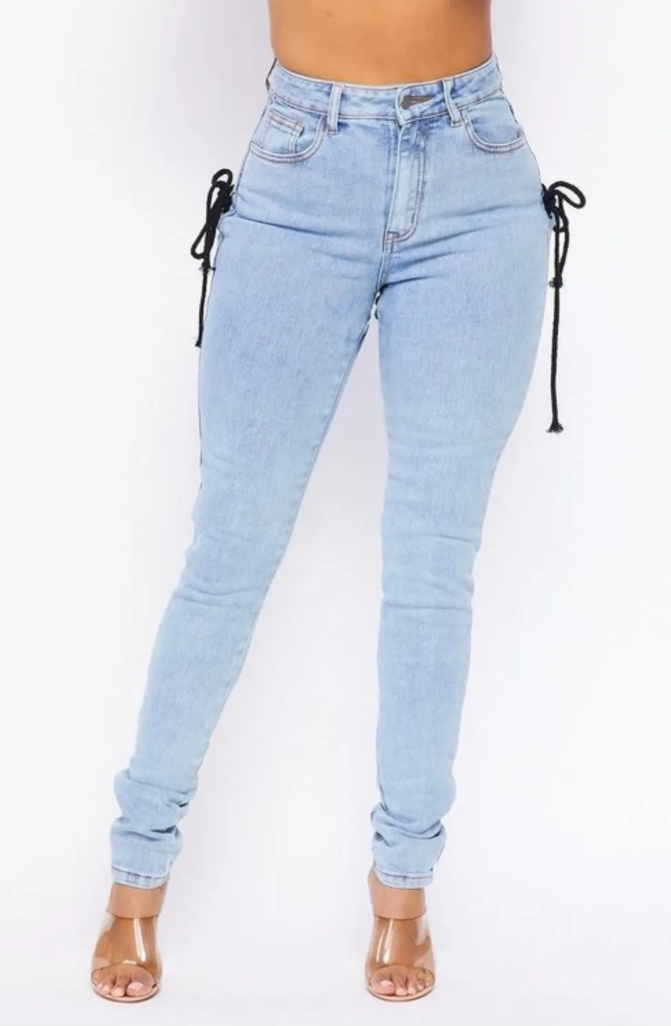 Peek-A-Boo Baddie Jeans